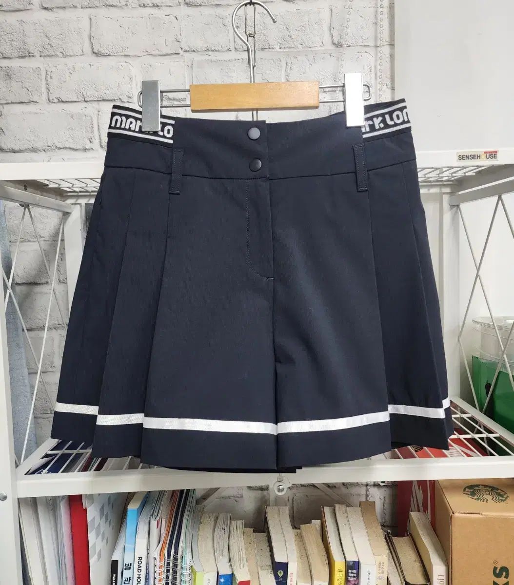 MARK u0026 LONA(マークアンドロナ) 23SS レディース ゴルフショーツ 28 サマーゴルフ ショートパンツ WL02