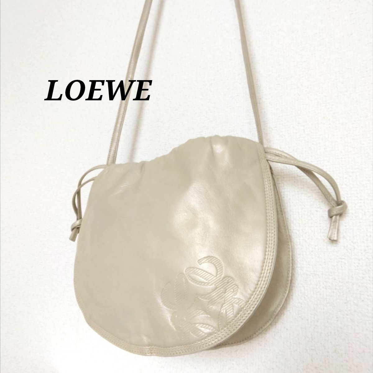LOEWE ロエベ 巾着 ショルダーバッグ - メルカリ LOEWE ロエベ 巾着 ショルダーバッグ - メルカリ