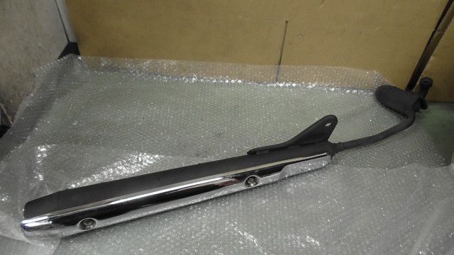 カブ50 プロ　AA04-3026xxx　の　マフラー　傷　少凹み:#1702436797