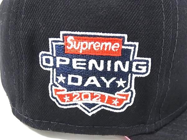 DAY ボックスロゴ