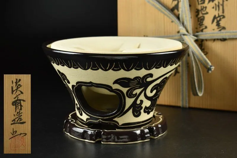 本日のみ特価❗️涼炉 電熱器 白泥炉台　セット　名作家「平安 春峰」作品　煎茶道具 2025年最新】涼炉台の人気アイテム - メルカリ