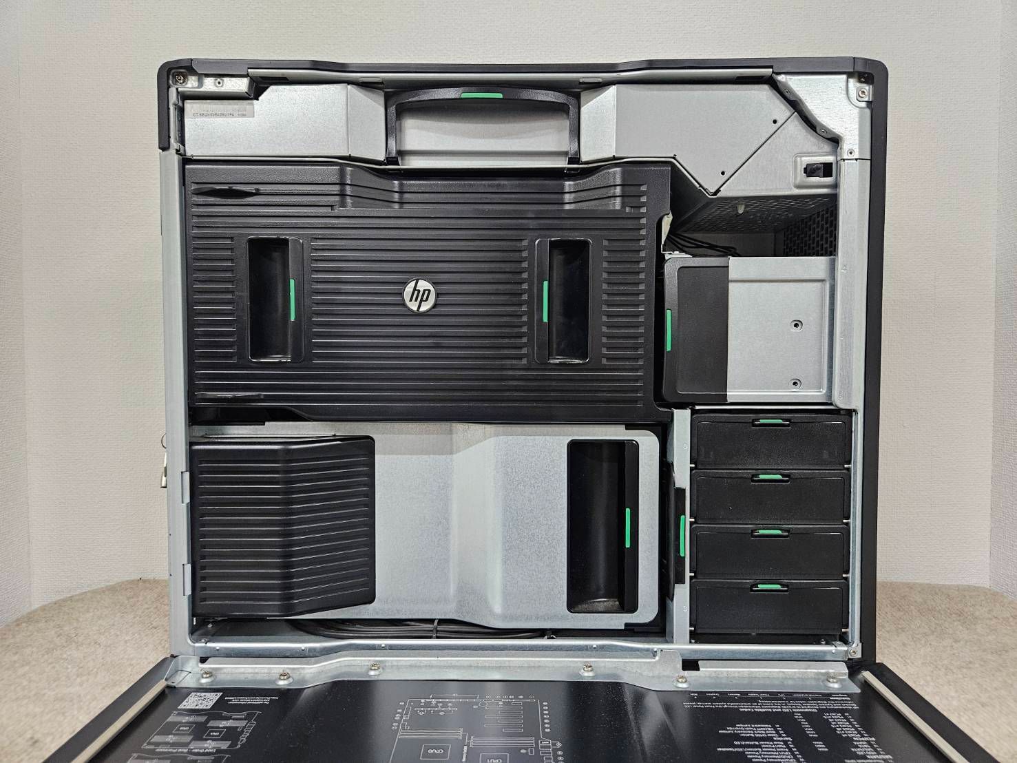 クリエイター向け HP Z840 Workstation Xeon E5-2687W V3 2CPU 20コア40スレッド メモリ128GB SSD 1TB NVIDIA Quadro K420 CHRISTIANNAURATH_COM_BR