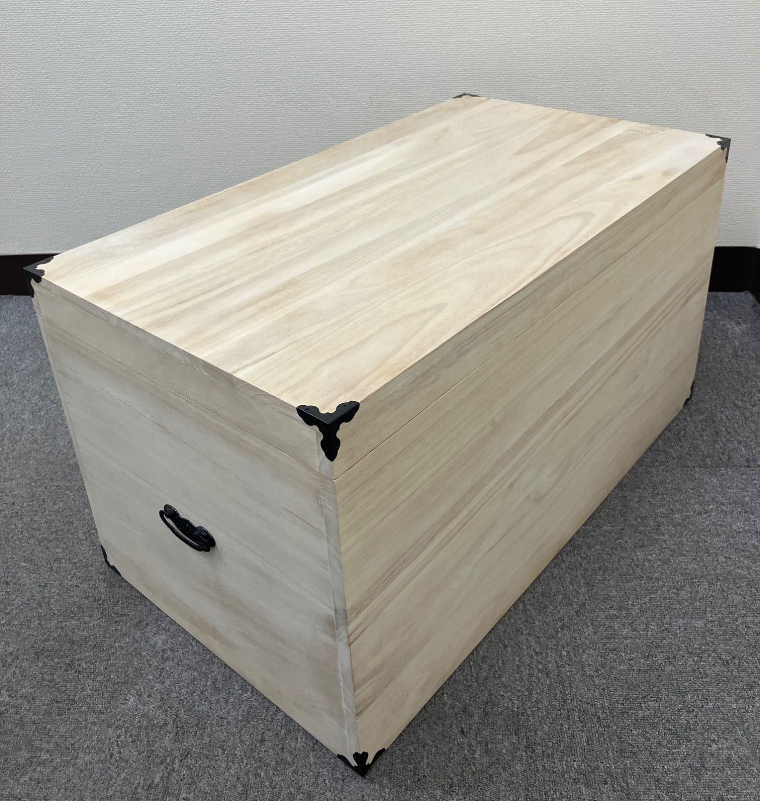 アンティーク調レザートランクチェスト二段脚付（41㎝×60㎝）洋タンス