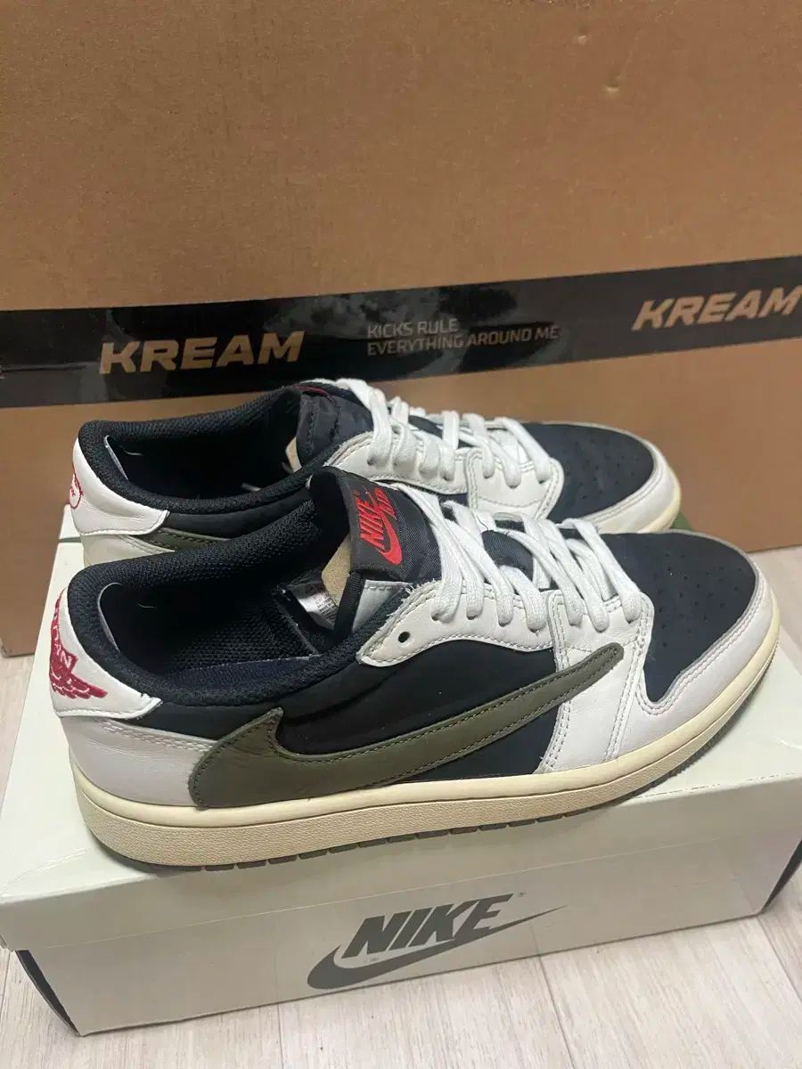 ジョーダン 1 トラヴィススコット ロー ミディアム オリーブ 260