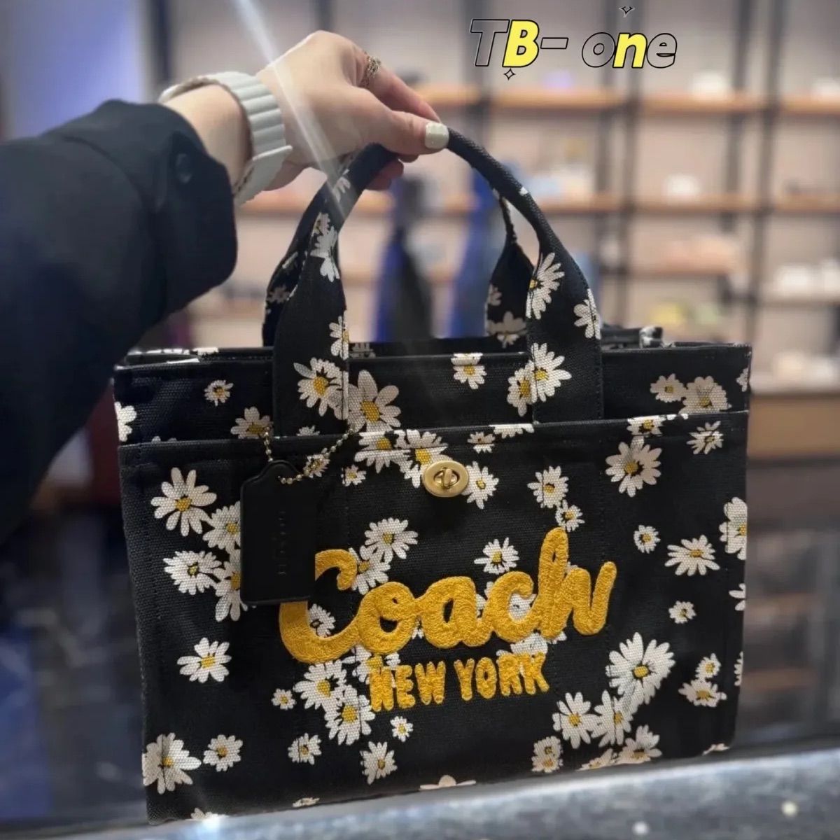 COACH コーチ CR660 カーゴ トート 26 フローラル プリント ショルダー 