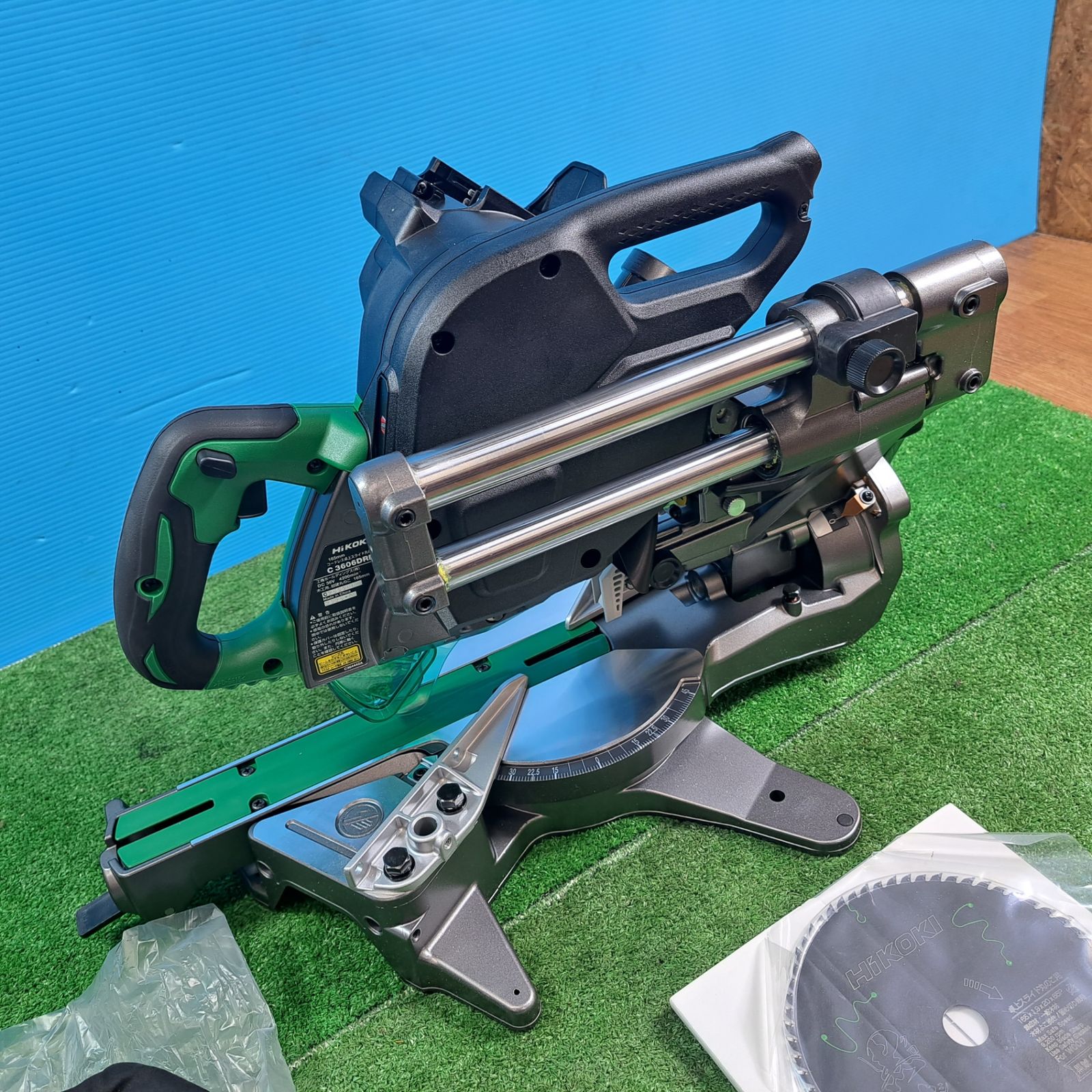 ハイコーキ HIKOKI 旧 日立工機 コードレス卓上スライド丸のこ C3606DRB K NN 岩槻店