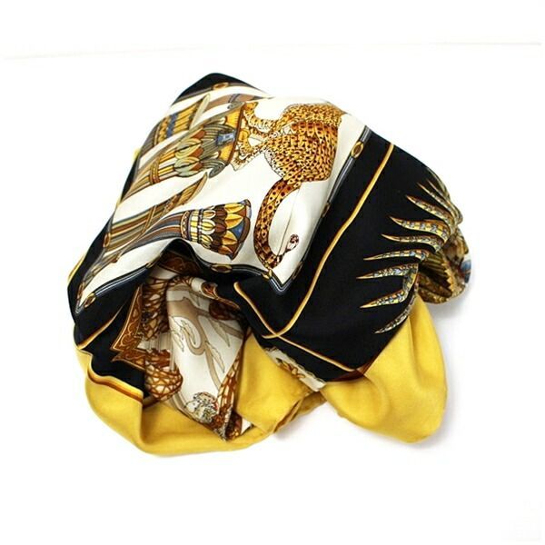 サルヴァトーレ フェラガモ シルク スカーフ からし色 マスタード 虎柄  