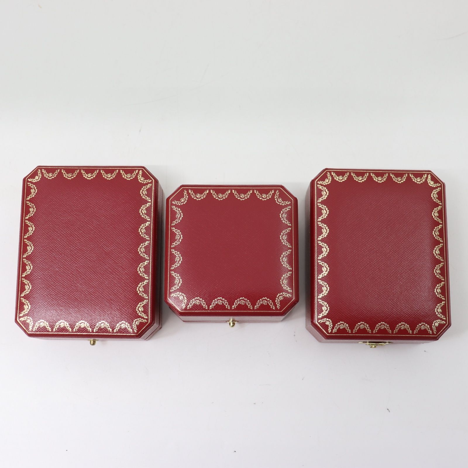 カルティエ　ケース4点 7点Cartier 【公式通販】 カルティエリングケース空箱アクセサリーケース 小物入れ