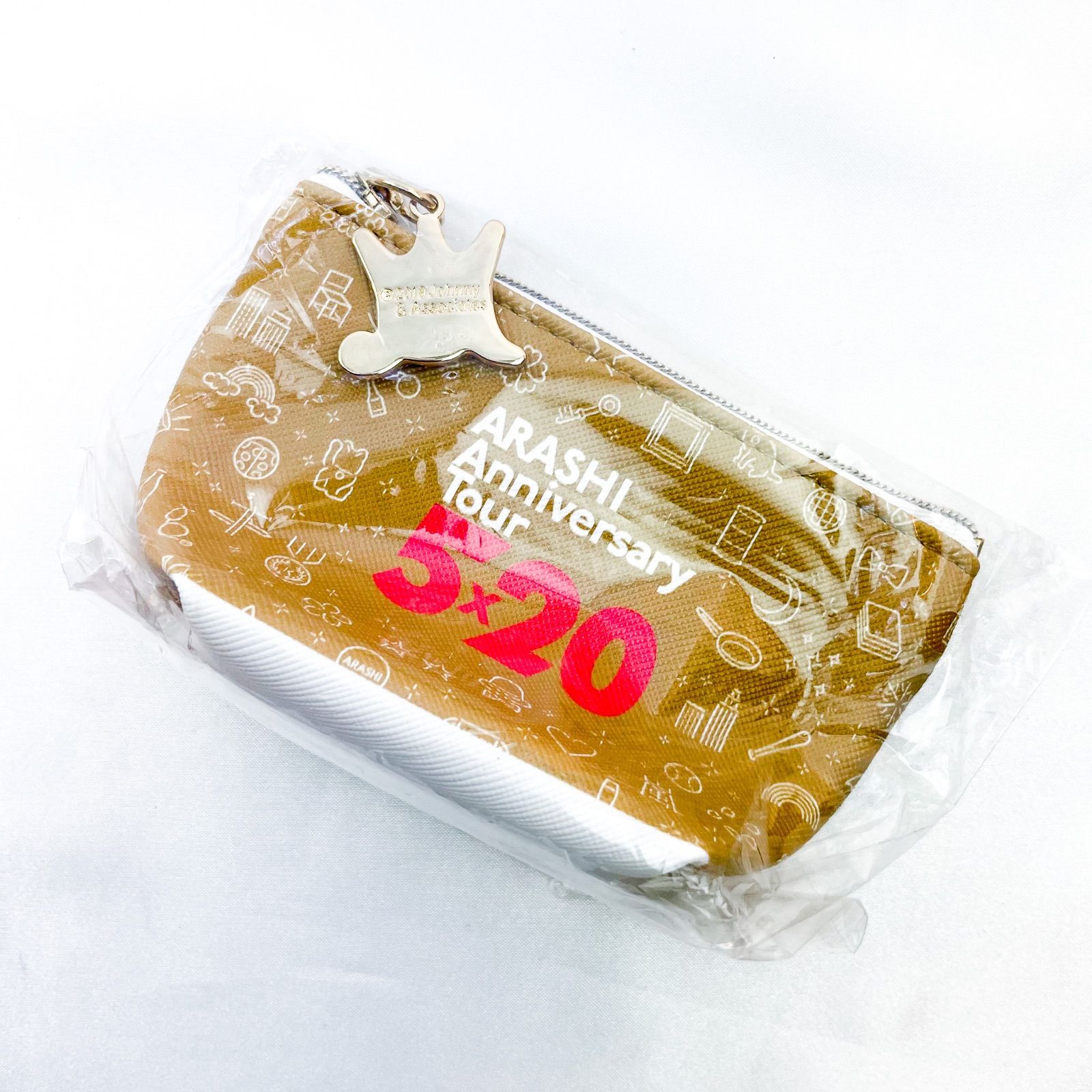 嵐 5×20 パスケース ラゲッジタグ キーホルダー Tシャツ かるたポーチなど 嵐 5×20 パスケース ラゲッジタグ - メルカリ