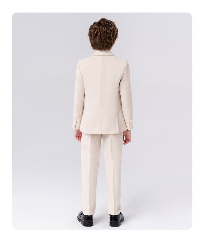 子供服フォーマルスーツ