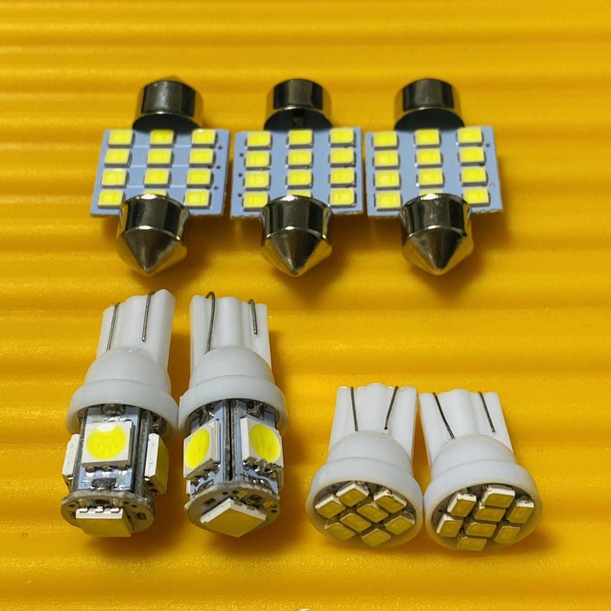 ライト 車検対応◇JF1/2 NBOX 前期(N-BOX) 純正球交換用 T10 LED ルームランプ ウェッジ球 7個セット 室内灯 ナンバー スモールライト  ホンダ カー用品 アクセサリー - メルカリ