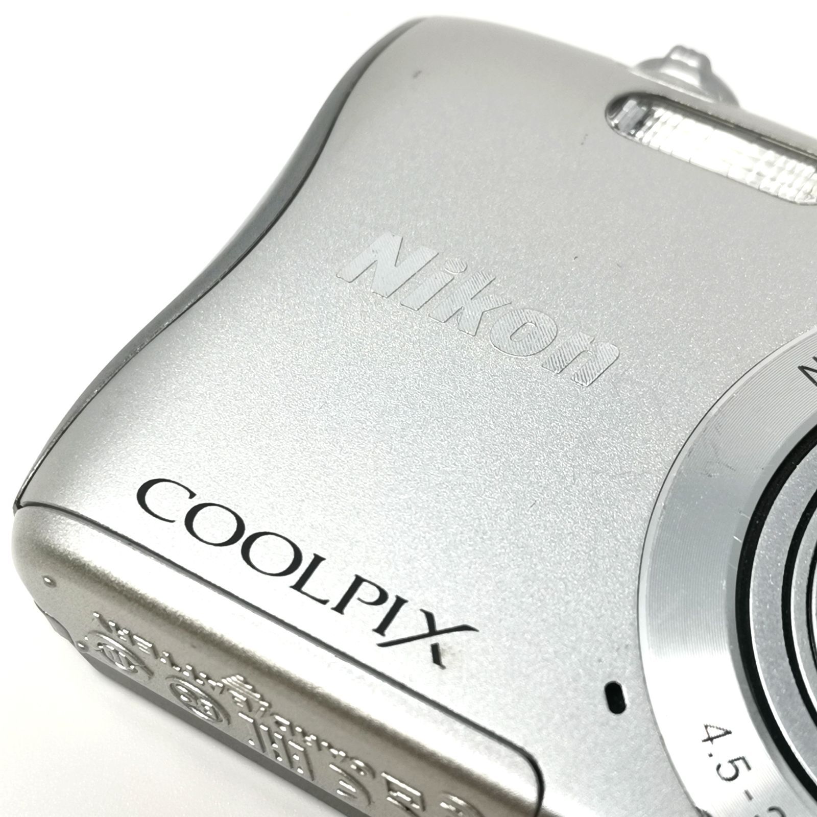 美品】ニコン NIKON COOLPIX S3700 シルバー デジカメ