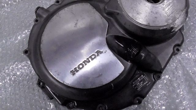 CB400SF-K NC31-1101xxx の エンジンカバー 右 1758765912