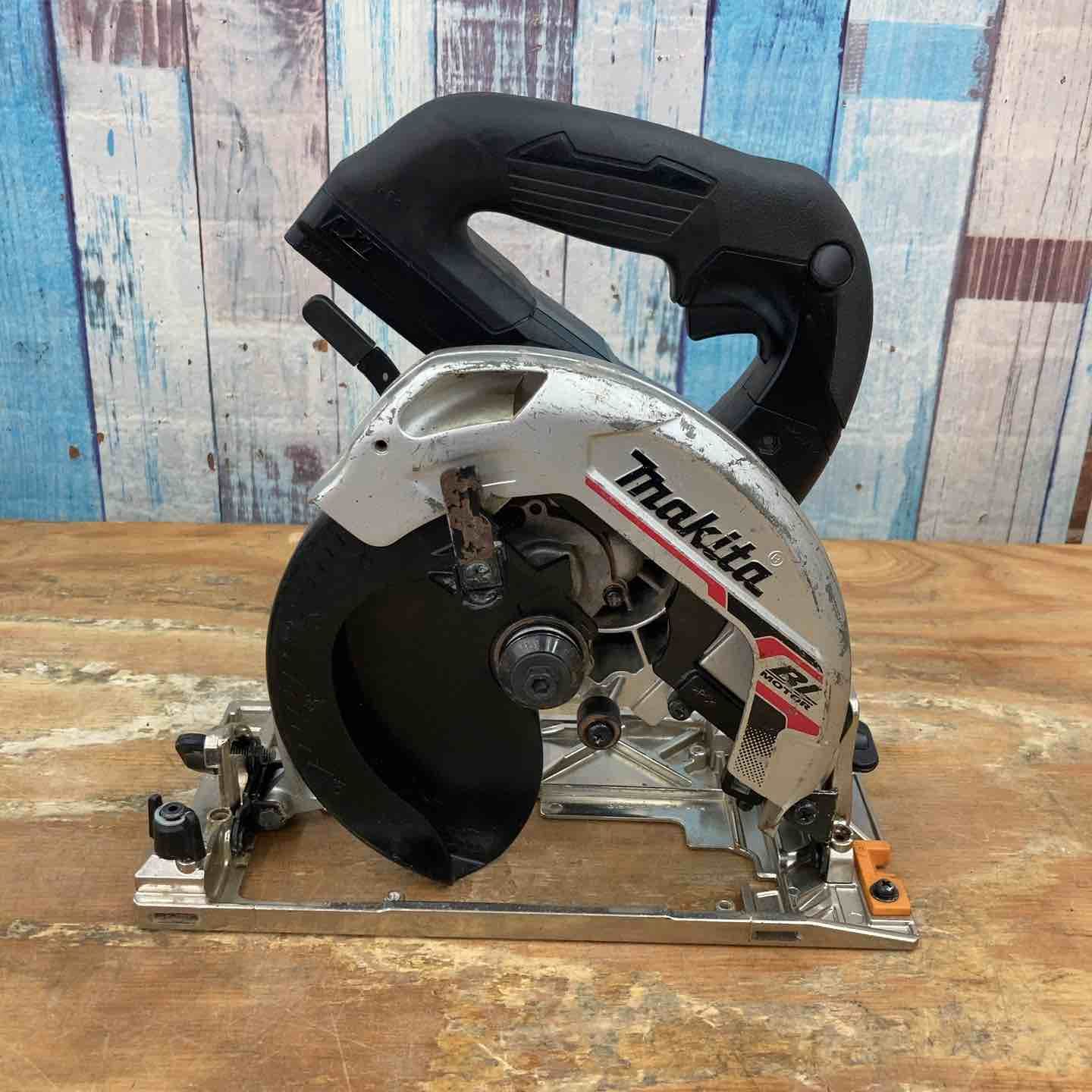 ☆マキタ(makita)18V 165mm コードレス丸のこ HS631DZB 本体のみ【柏店 