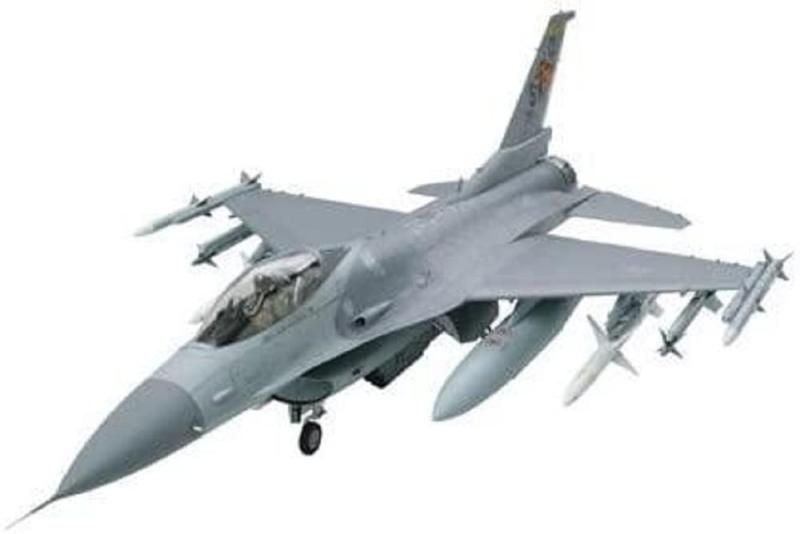 タミヤ TAMIYA 1|32 エアークラフトシリーズ No.15 アメリカ空軍 ロッキードマーチン F-16CJ ブロック50 ファイティングファルコン プラモデル 60315