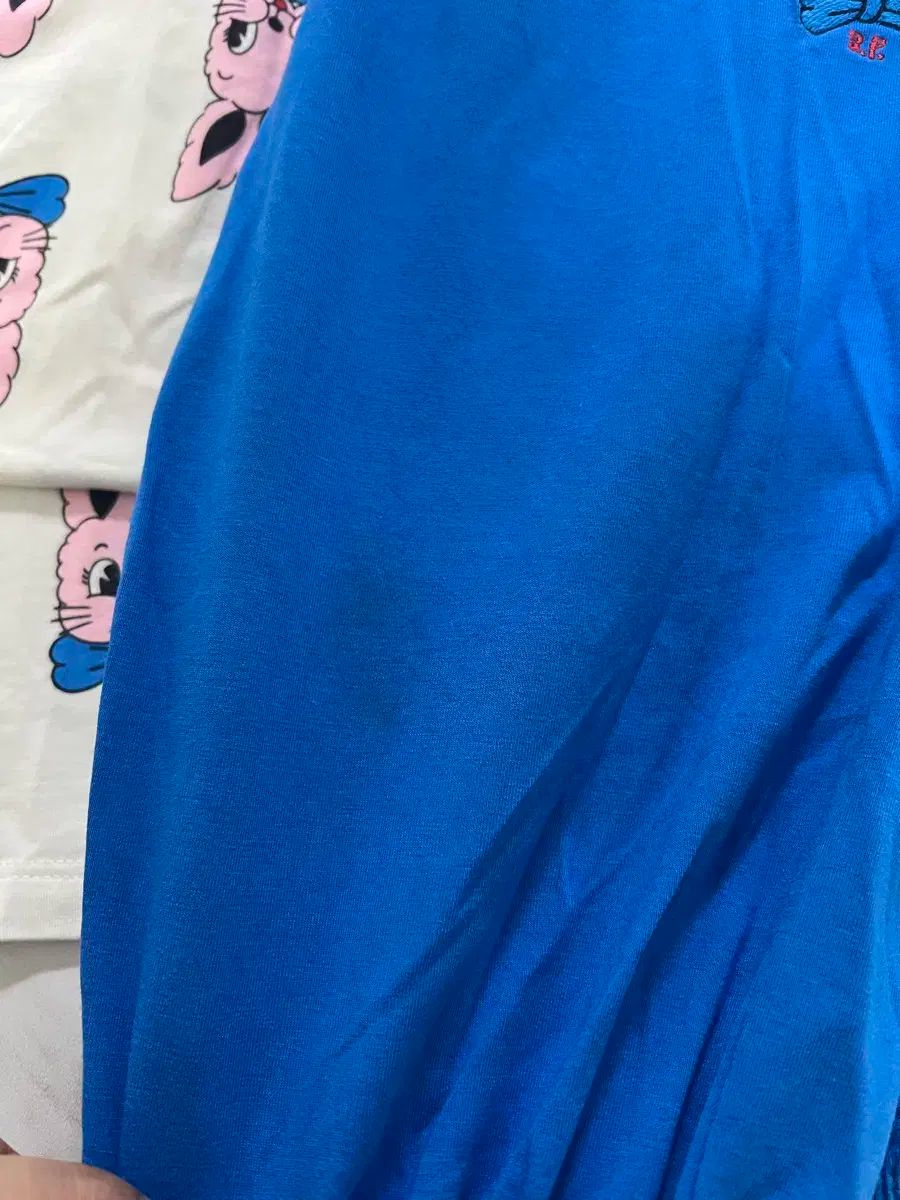 BEBE