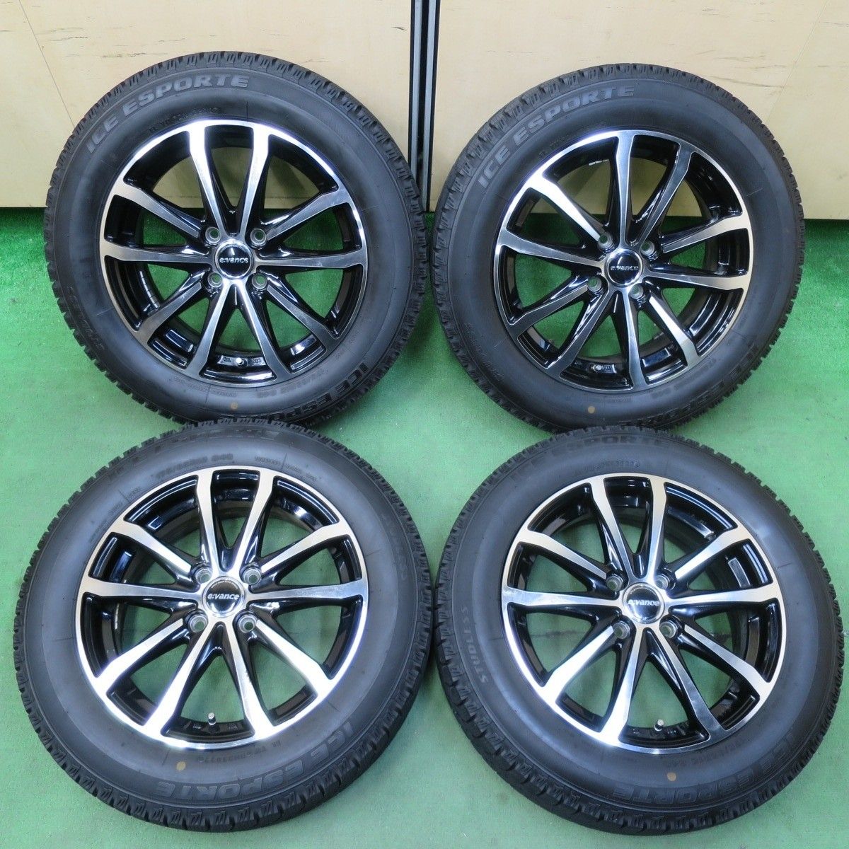 バリ溝！22年！キレイ！9分スタッドレス 175/65R15 アイスエスポルテ e:vance HA1 エヴァンス PCD100/4H4103108イス