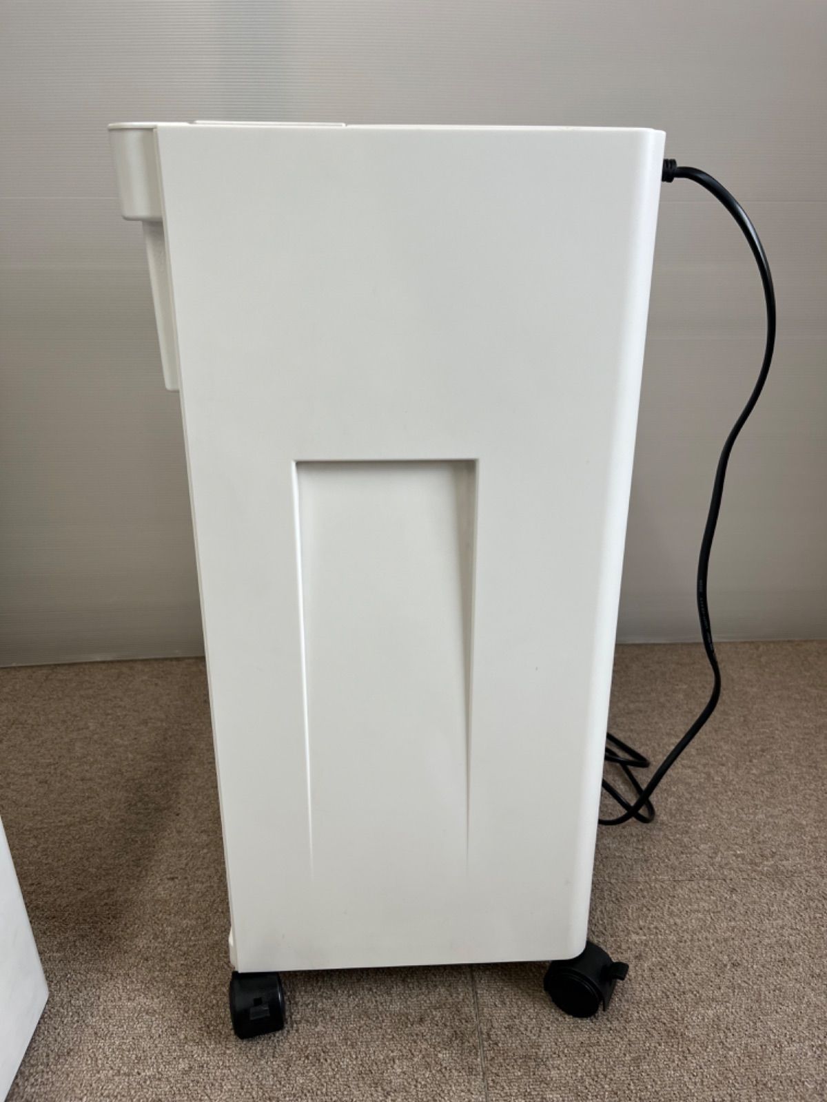 C098 アイリスオーヤマ シュレッダー NPJ18 動作品 C098 アイリスオーヤマ シュレッダー NPJ18 動作品