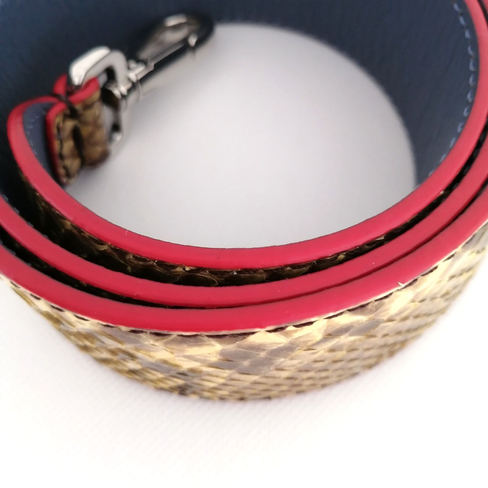 美品 フェンディ FENDI パイソン ショルダーストラップ ストラップユー 美品 フェンディ FENDI ストラップユー ショルダーストラップ