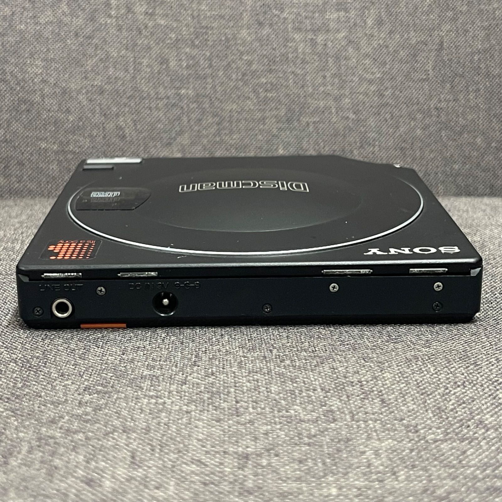 SONY D-100 CDプレーヤー Discman ディスクマン ソニー SONY D-100 CDプレーヤー Discman ディスクマン ソニー SONY Discman