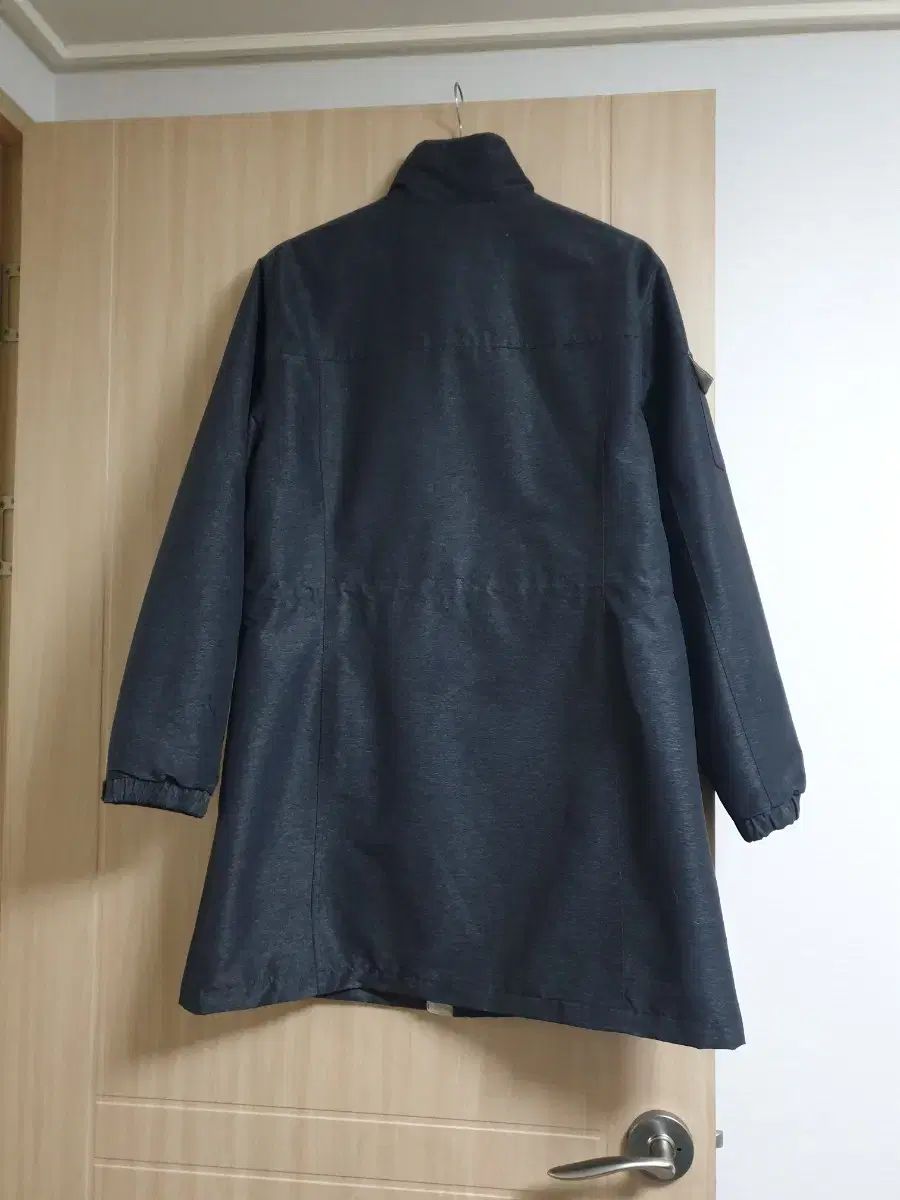 ロング ウィンドブレーカー