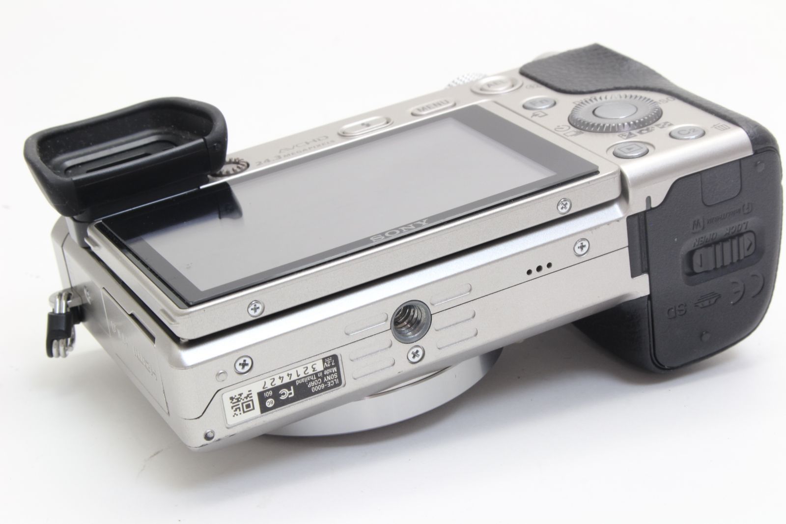 ソニー SONY ILCE-6000 16-50mm ≪シャッター5700回≫