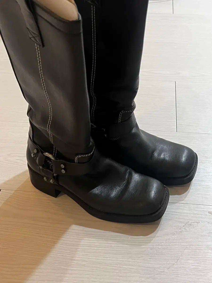 ステッチ バックル