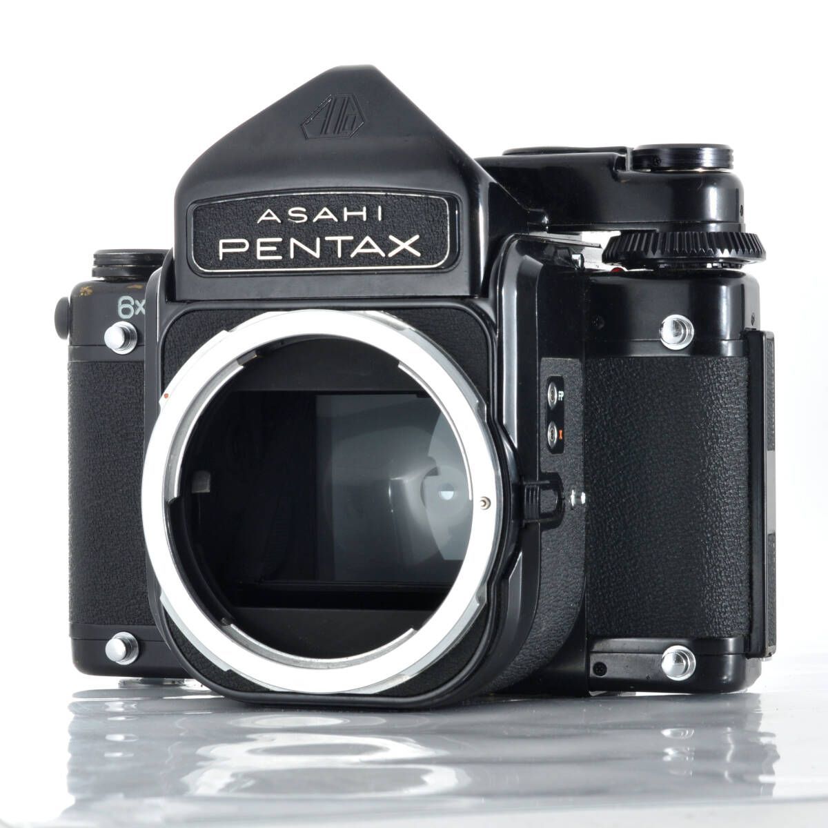 ペンタックス PENTAX 6x7 TTL 中判フィルムカメラ 露出計やバッテリーランプも正常 M002a