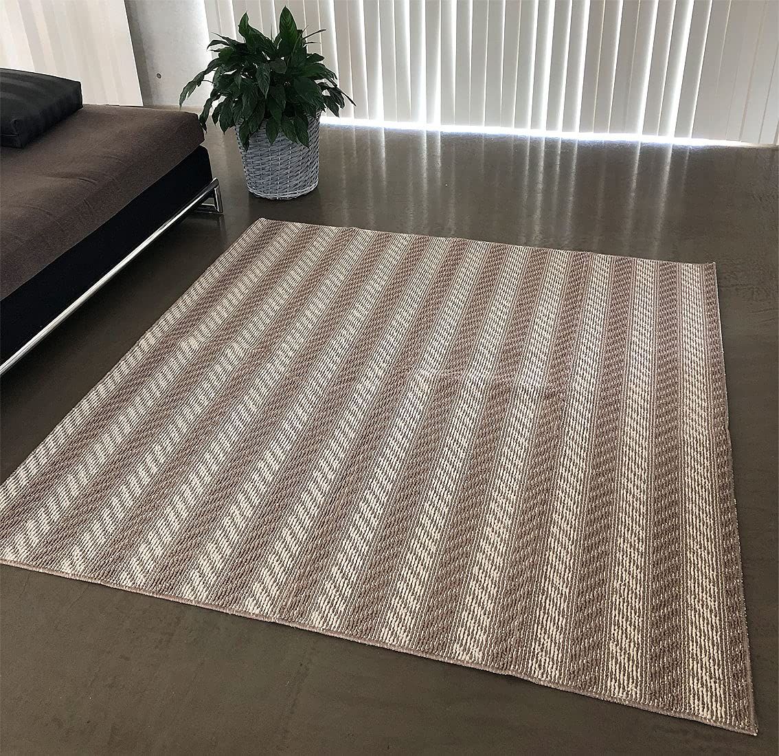 丸眞 カーペット ヘリンボン ラグマット 抗菌 防ダニ 日本製 江戸間 6畳サイズ 261×352cm 折りたたみカーペット AM3