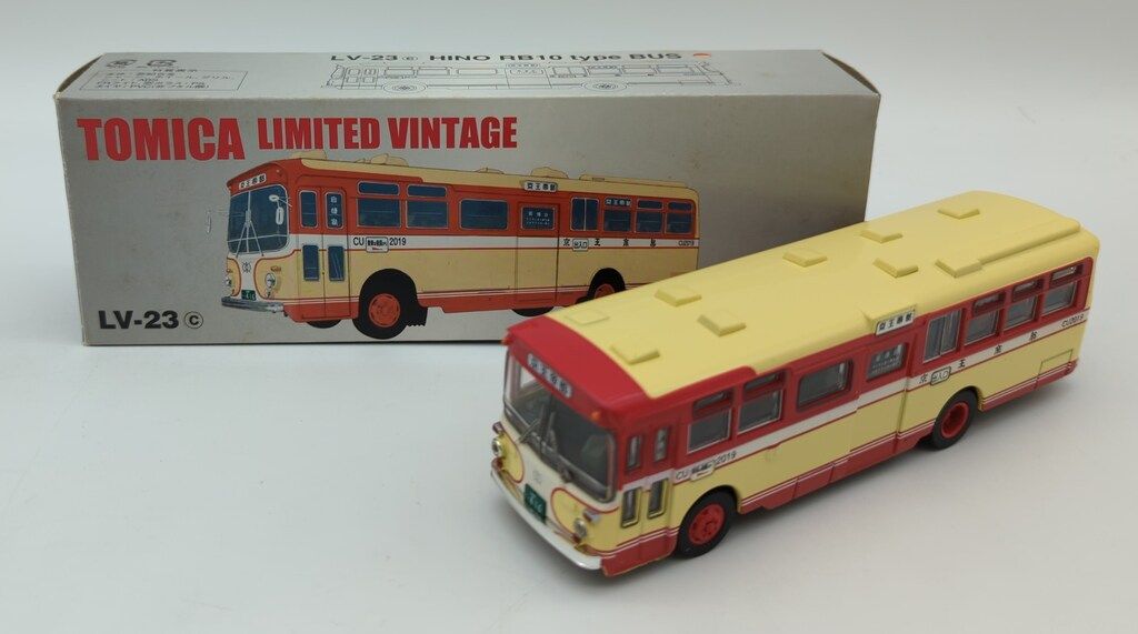トミーテック TOMICA LIMITED VINTAGE 日野 RB10型 京王電鉄バス LV-23c