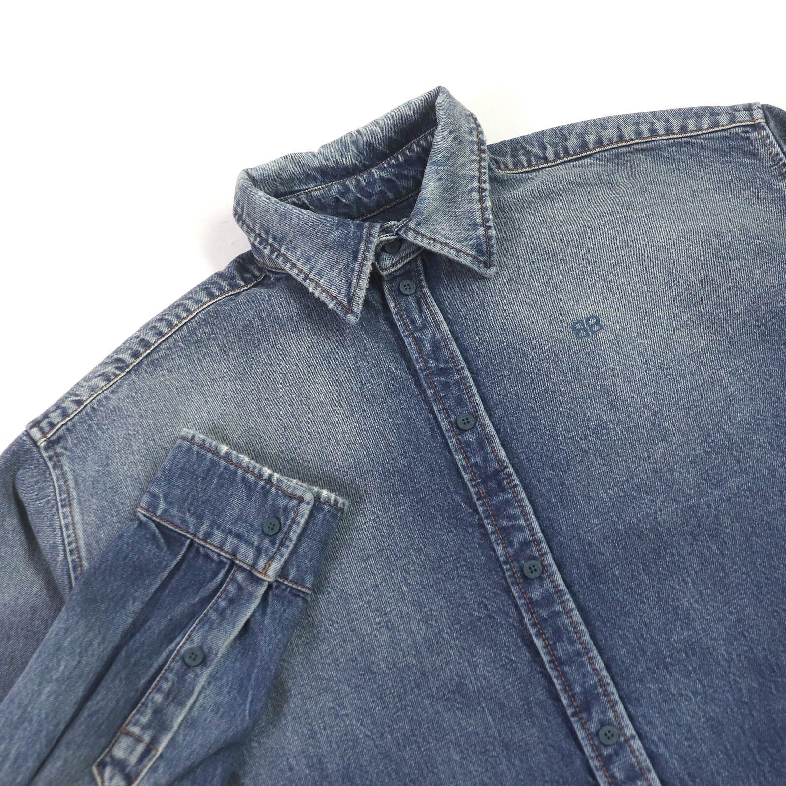 BALENCIAGA デニムシャツ ロゴ入り 新品・未使用品】バレンシアガ ロゴデニムシャツ - メルカリ