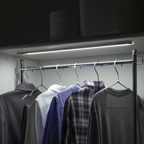 クーポン配布中-スーパー 対象 サンワサプライ LEDバーライト センサー機能付き 60cm LED-BA6ACW