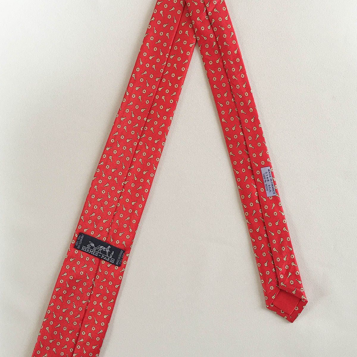 美品 エルメス HERMES ネクタイ シルク100% レッド ネジ ナット 美品 エルメス HERMES ネクタイ シルク100% フランス製 レッド