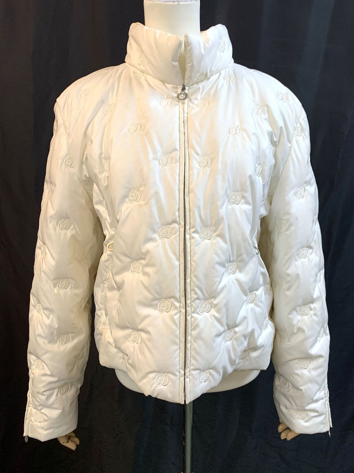 Christian Dior BOUTIQUE クリスチャンディオールブティック ホワイト