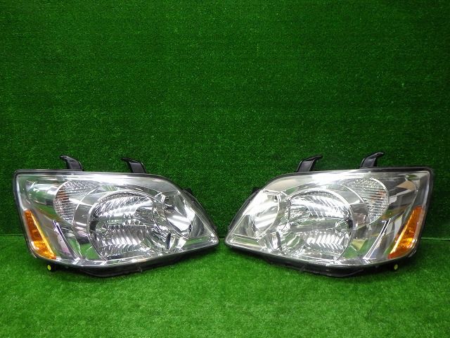 トヨタ AZR60/65 ノア 後期 N3 左ヘッドライト HID レベ付 28-181