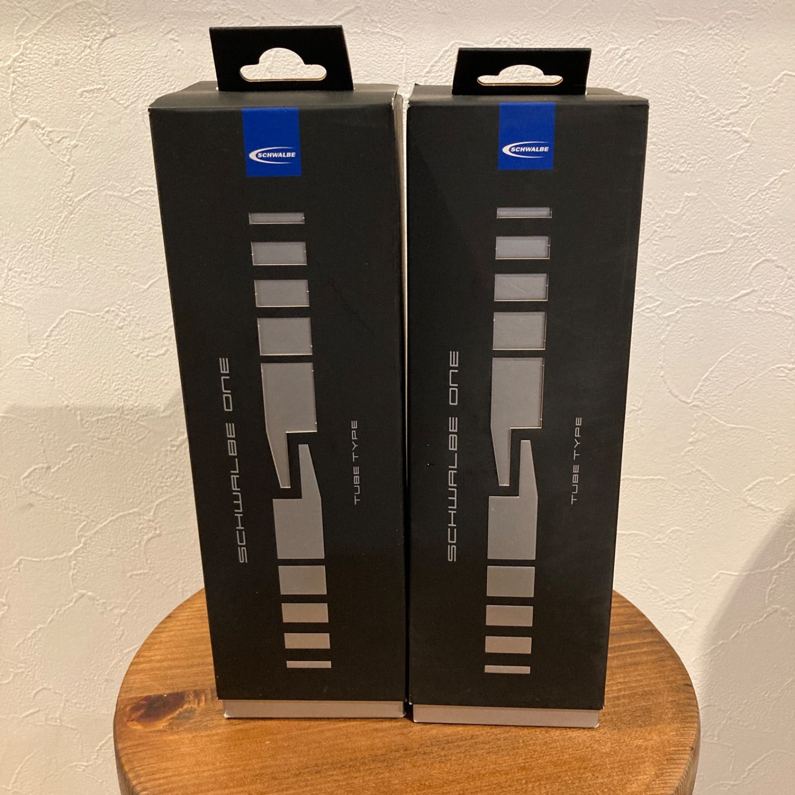 高級ブランド 新品、未使用 シュワルベ ワン 700 25C クラシックスキン ...