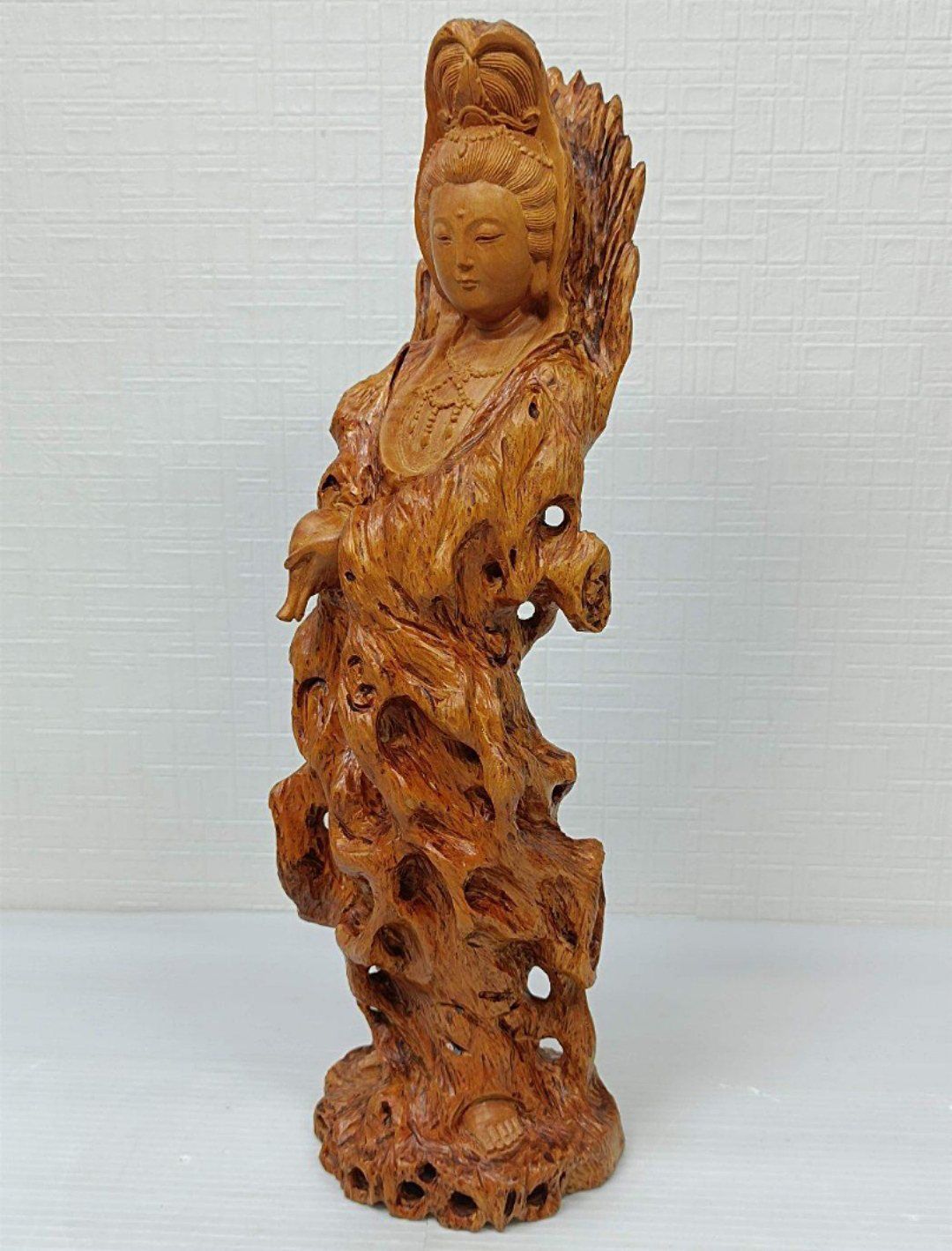古美術品 つげの木製 木彫り 菩薩観音像 - Resaleレサレ - メルカリ