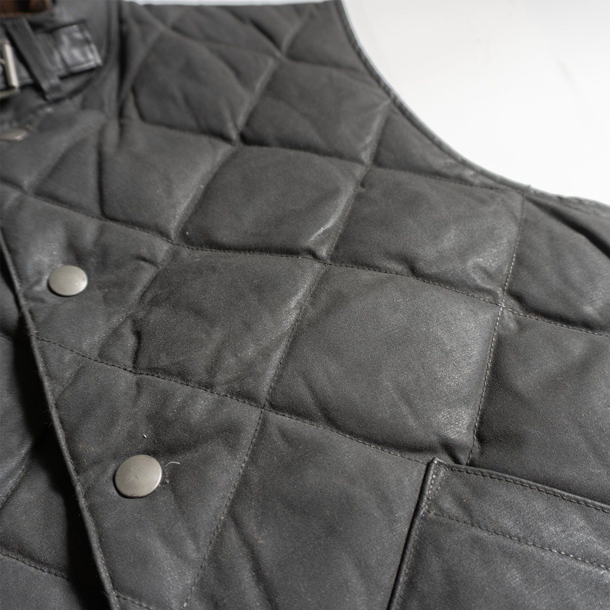 アディクトクローズ addict clothes 38 ダウンベスト