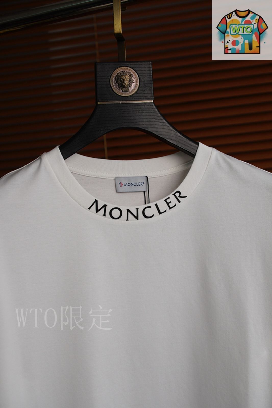 美品 国内正規品 モンクレール ロゴ Tシャツ　S MONCLER - 美品 モンクレール ロゴミニワッペン 半袖Tシャツ