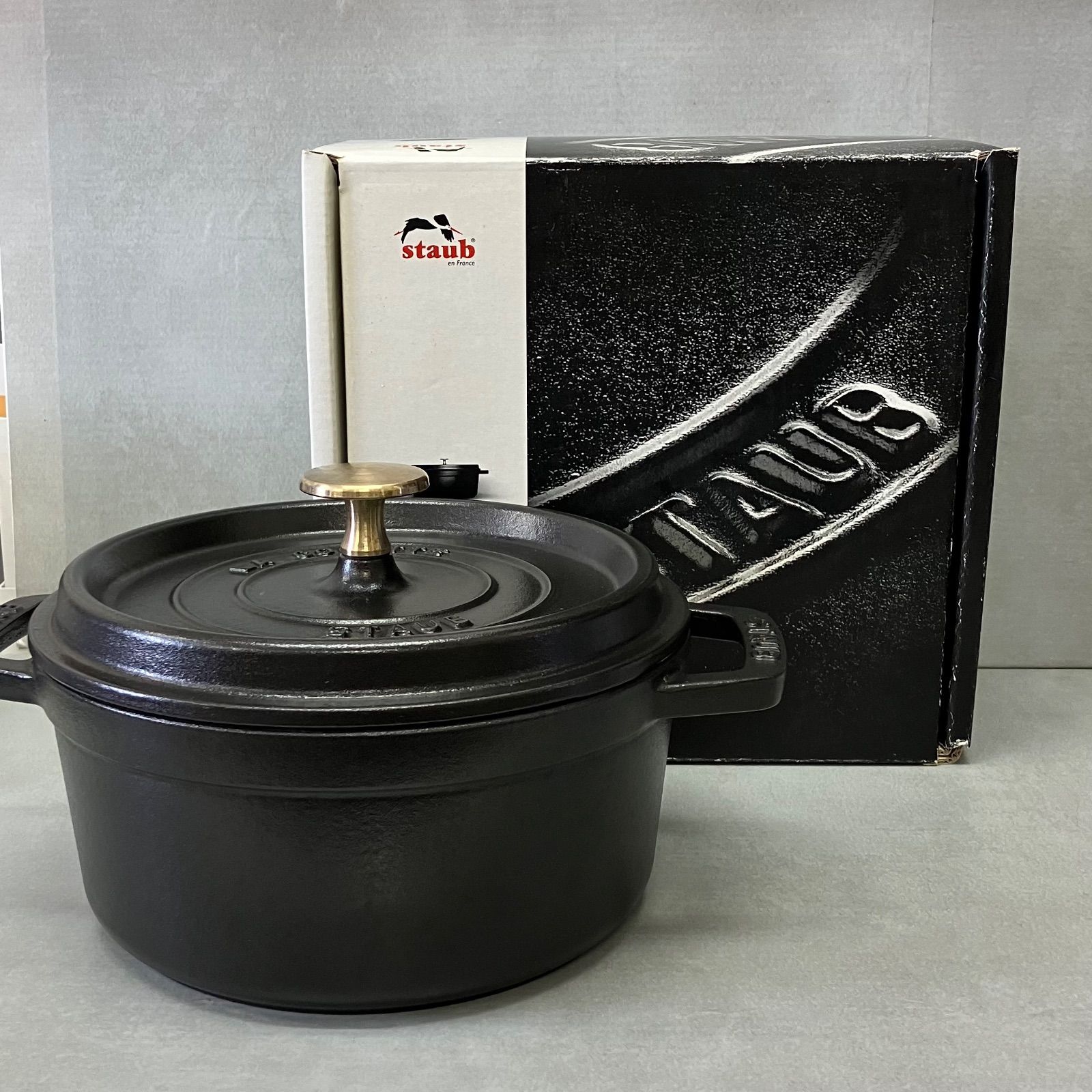 STAUB ストウブ COCOTTE RONDE 18cm 1.7L 鍋 - メルカリ