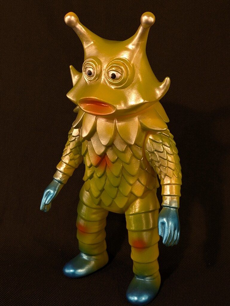 ブルマァク ブルマァクの怪獣シリーズ 安い ギロ星獣 新復刻 (肌色成型)