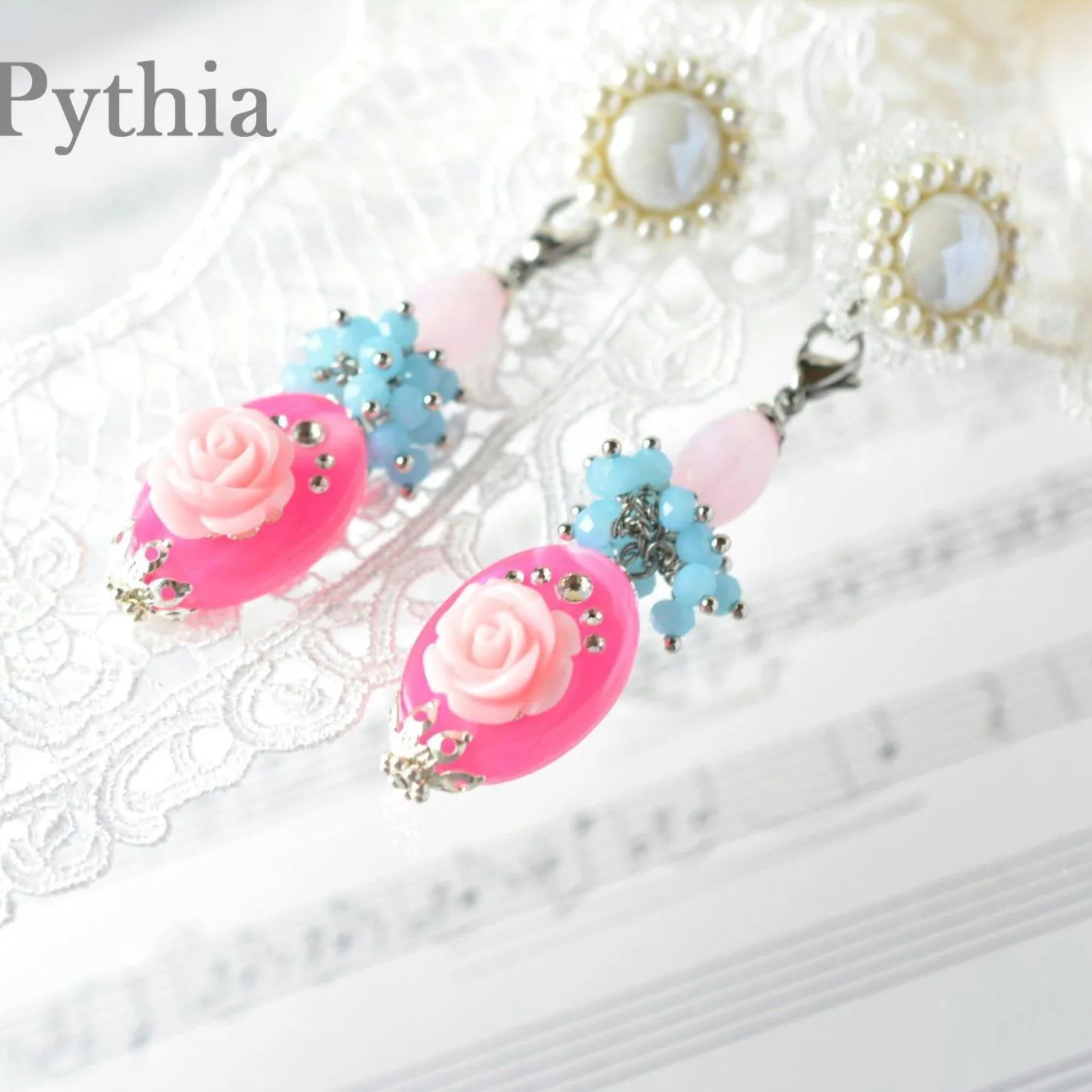 ビーズ刺繍カボション☆フリル風☆パール×ゴールド
