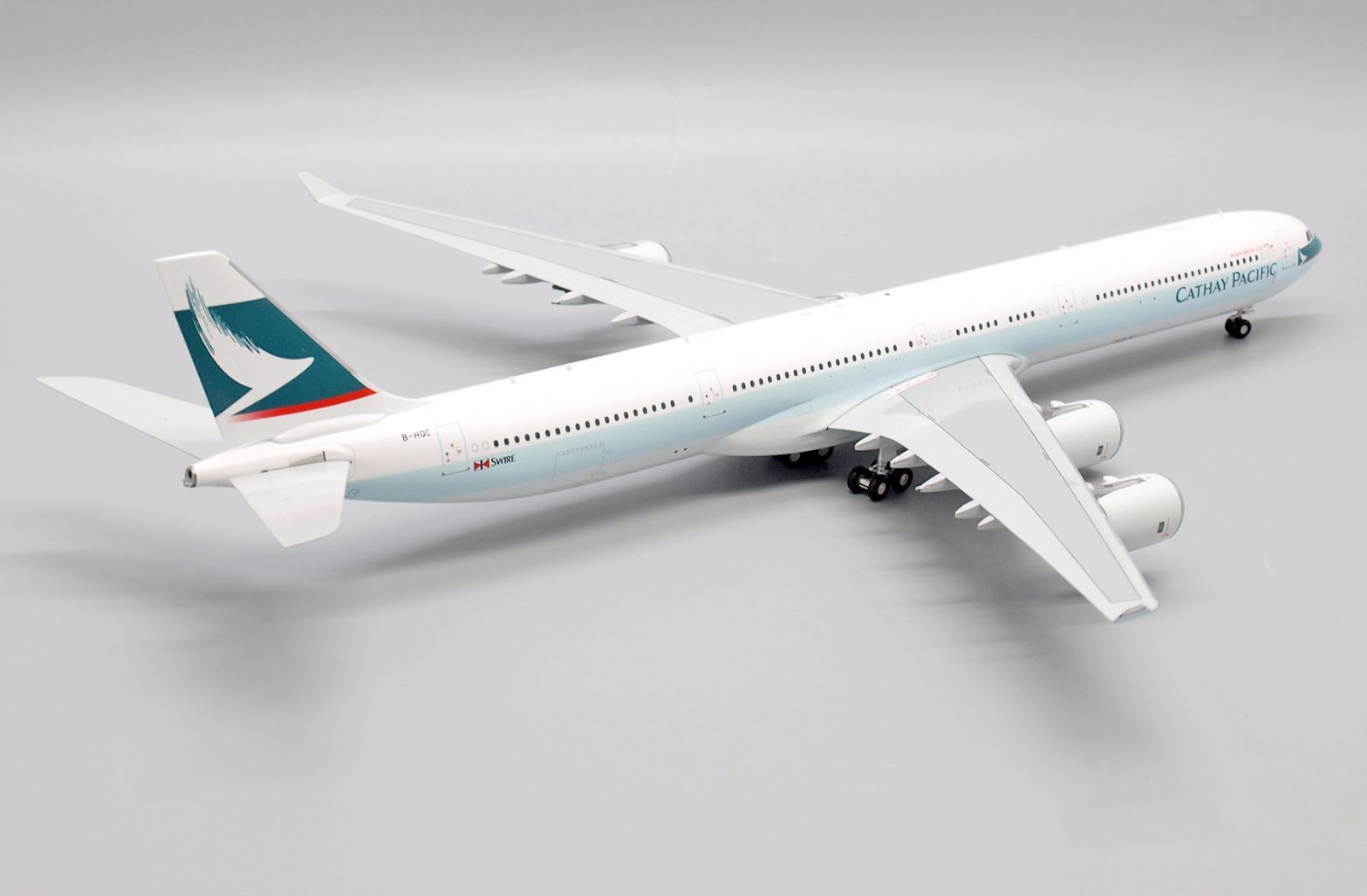 【美品】JC WINGS キャセイパシフィック A340-600 1/200 JC Wings 1/200 Cathay Pacific A340-600 Unboxing and Review - YouTube