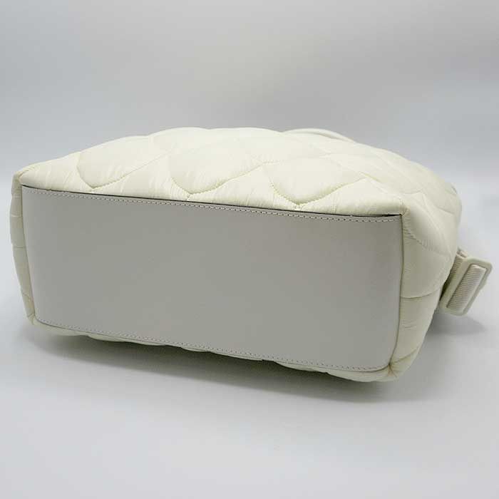 【新品】 MONCLER CNY 辰　キルティング　トートバッグ　3way MONCLER - 【新品】 MONCLER CNY 辰 キルティング トートバッグ 3wayの