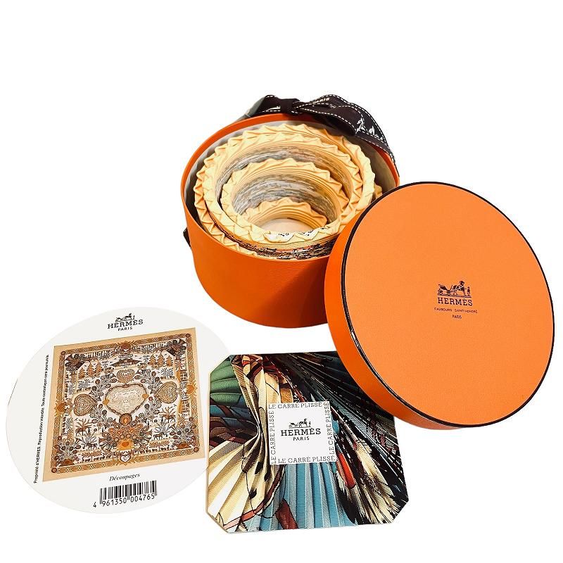 専用　超美品 スカーフ Decoupages デコパージュ プリーツカレ エルメス HERMES カレ90 デコパージュ プリーツ スカーフ ツイル