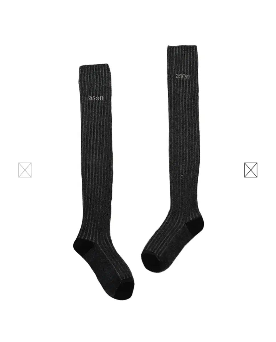 アゾン AS 」 ON RIBBED KNEE SOCKS ／ BLACK