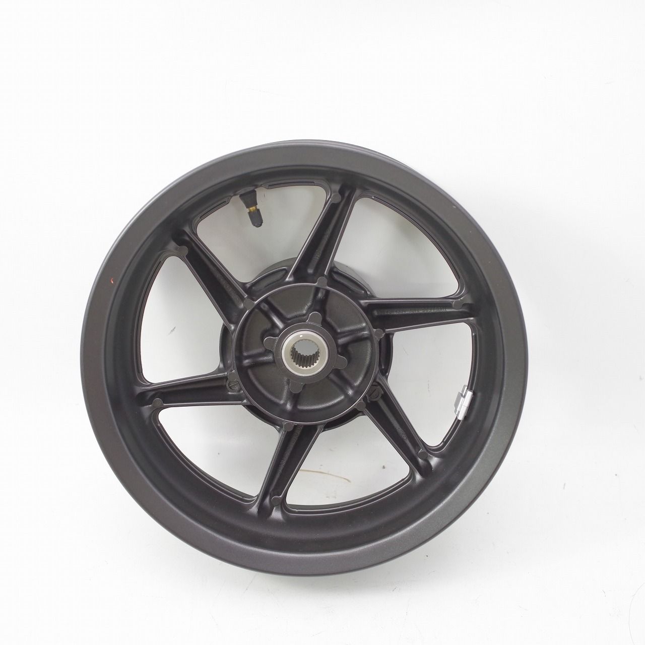 ホンダ フォルツァ MF10 純正 リアホイール 黒 １ 42650-KVZ-660ZB