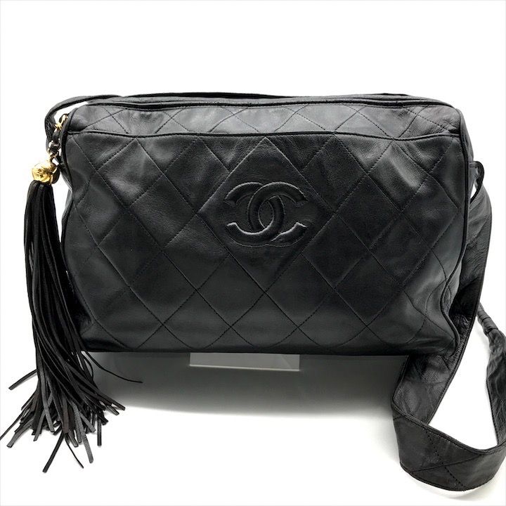 美品 シャネル フリンジ付き ショルダーバッグ マトラッセ ココマーク べージュ 良品 CHANEL シャネル ココマーク マトラッセ ラムスキン フリンジ