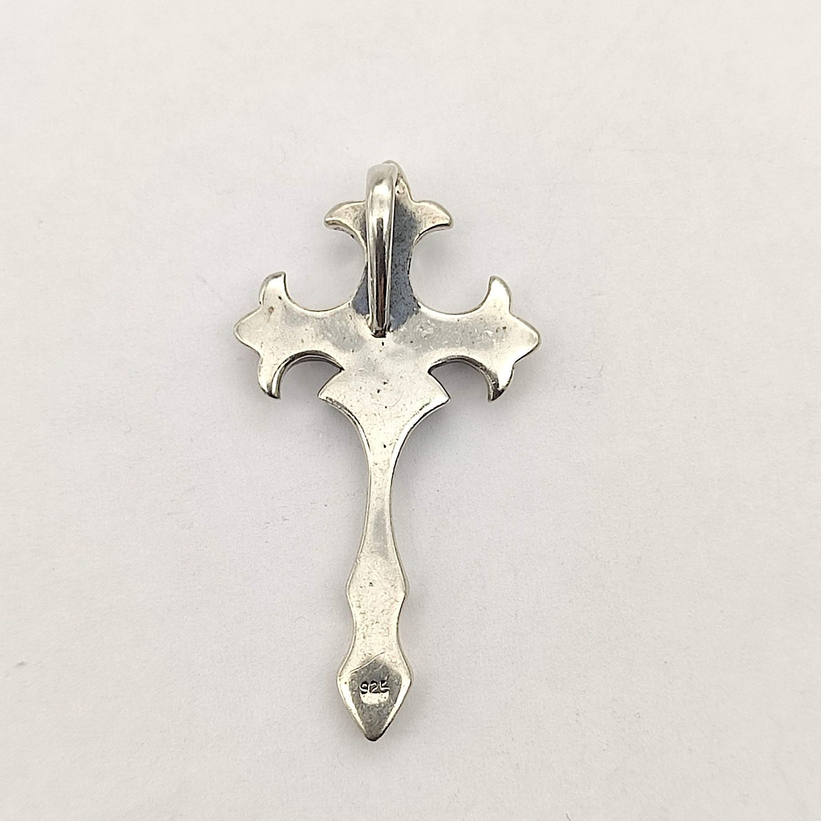 [8/5まで出品]　Silver925　クロス　トップ シルバー925 クロス ペンダントヘッド 十字架 蔦 ペンダント