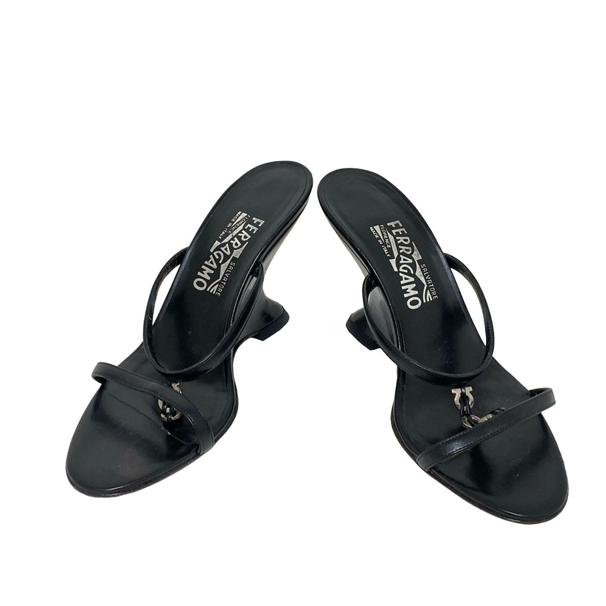 FERRAGAMO SalvatoreFerragamo サルバトーレフェラガモ ミュール 6 C レディース - 黒 ガンチーニ レザー